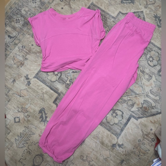 free people movement Tops - Free people movement hot shot crossover set